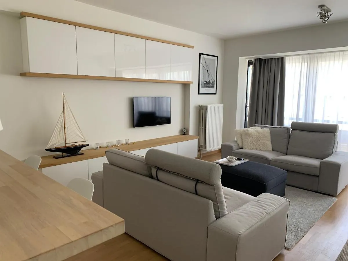 Perfect Gelegen Appartement Met Gratis Parkeerplaats Ostend 0*,  Belgium