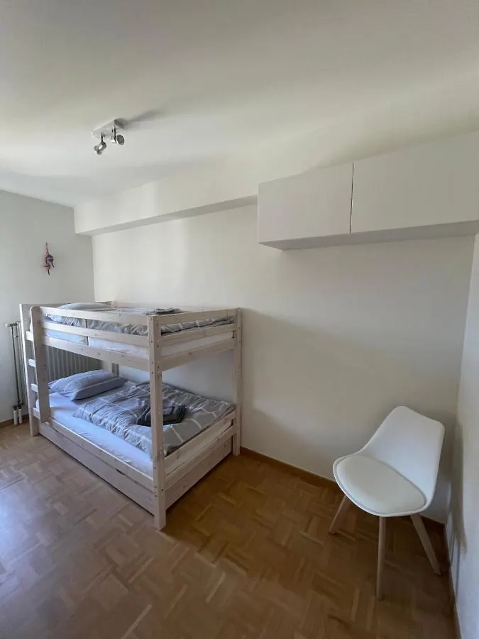 Perfect Gelegen Appartement Met Gratis Parkeerplaats Ostend Apartment