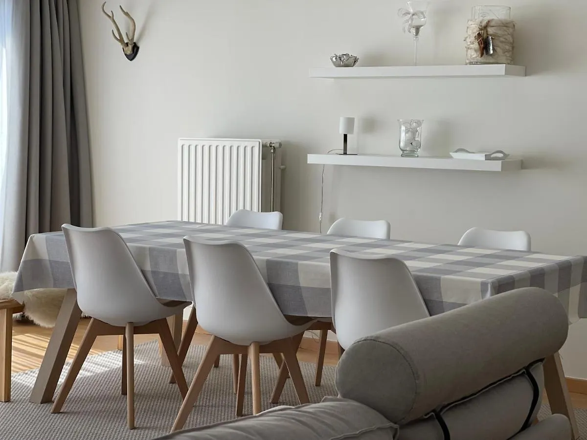 Perfect Gelegen Appartement Met Gratis Parkeerplaats Ostend