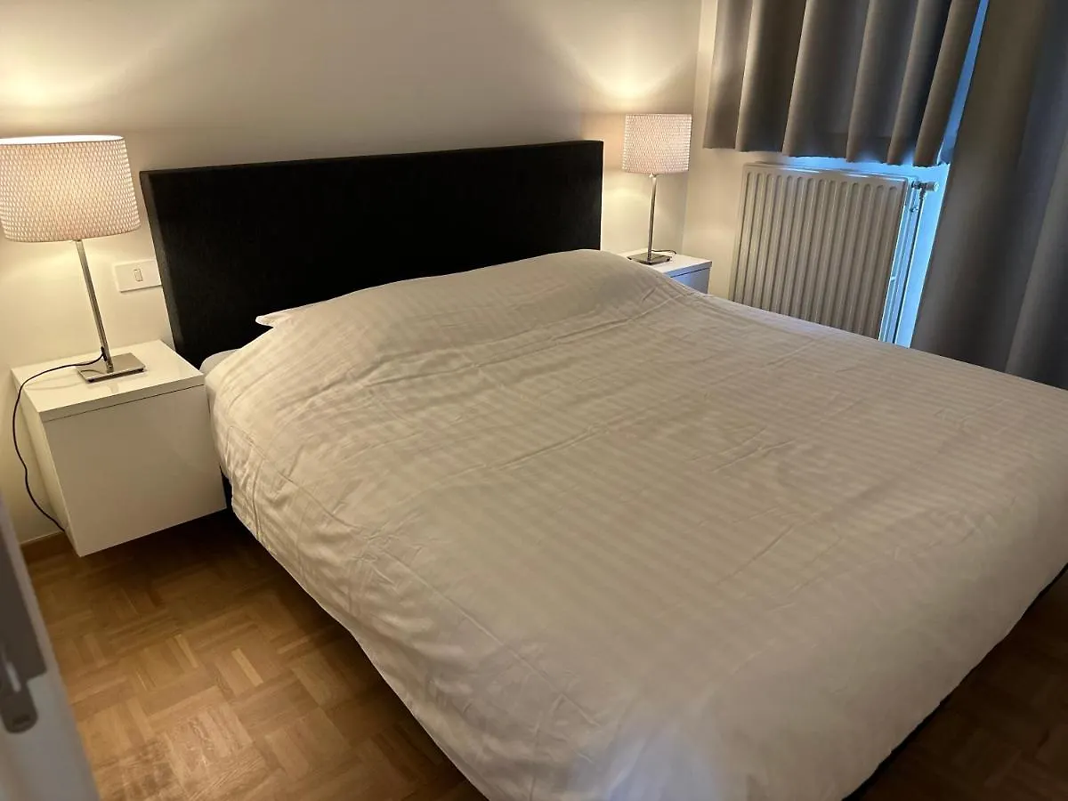 Perfect Gelegen Appartement Met Gratis Parkeerplaats Ostend 0*,