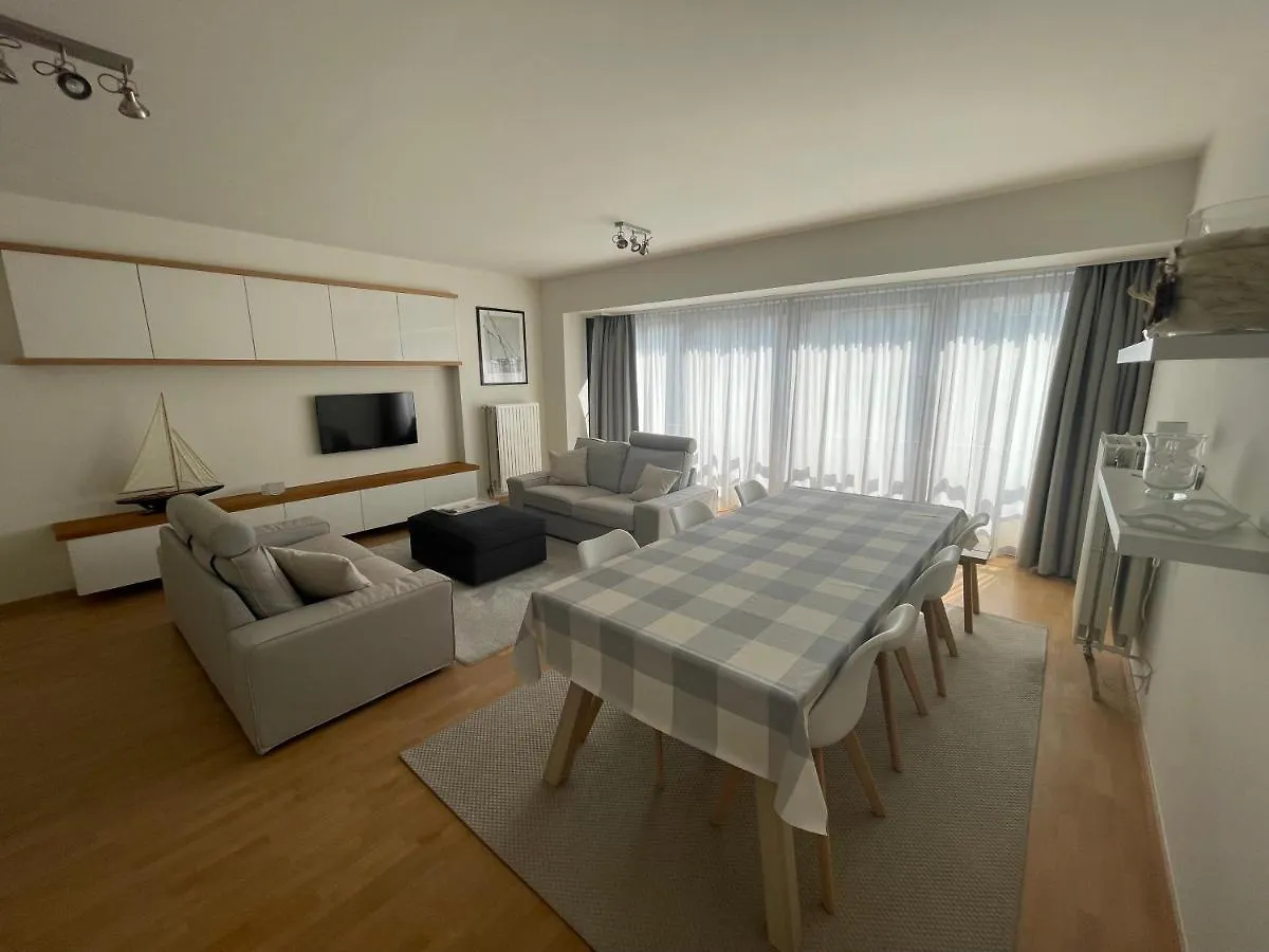 Perfect Gelegen Appartement Met Gratis Parkeerplaats location